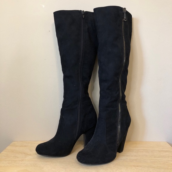 Black long boots - Picture 2 of 6